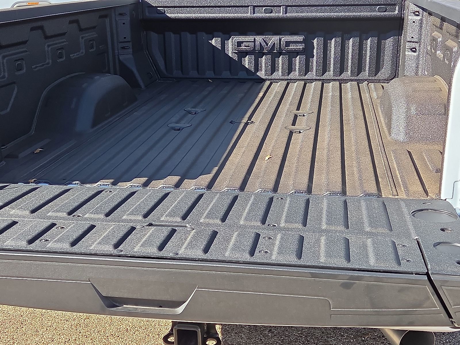 New 2026 GMC Sierra 2500 AT4 w/ AT4 Premium Plus Package image 8