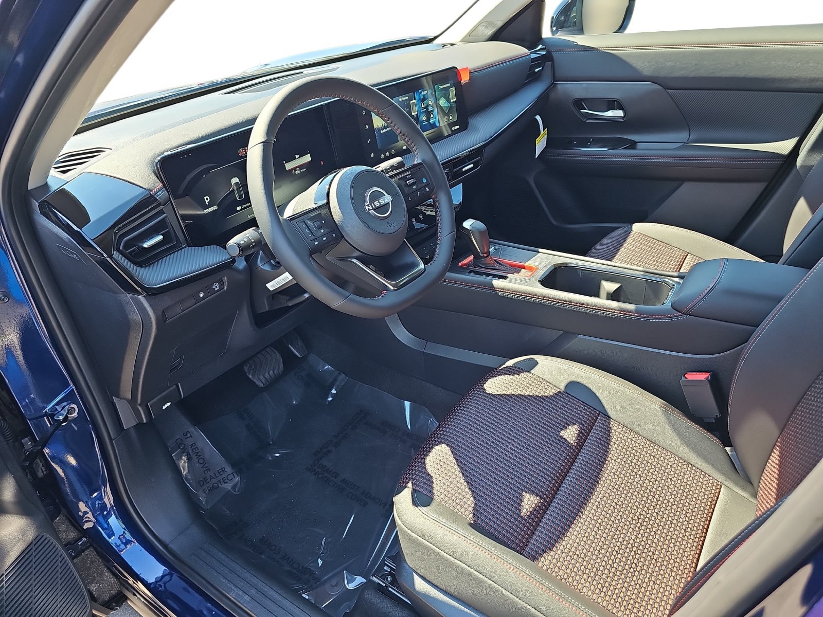 New 2027 Nissan Kicks SR FWD image 16