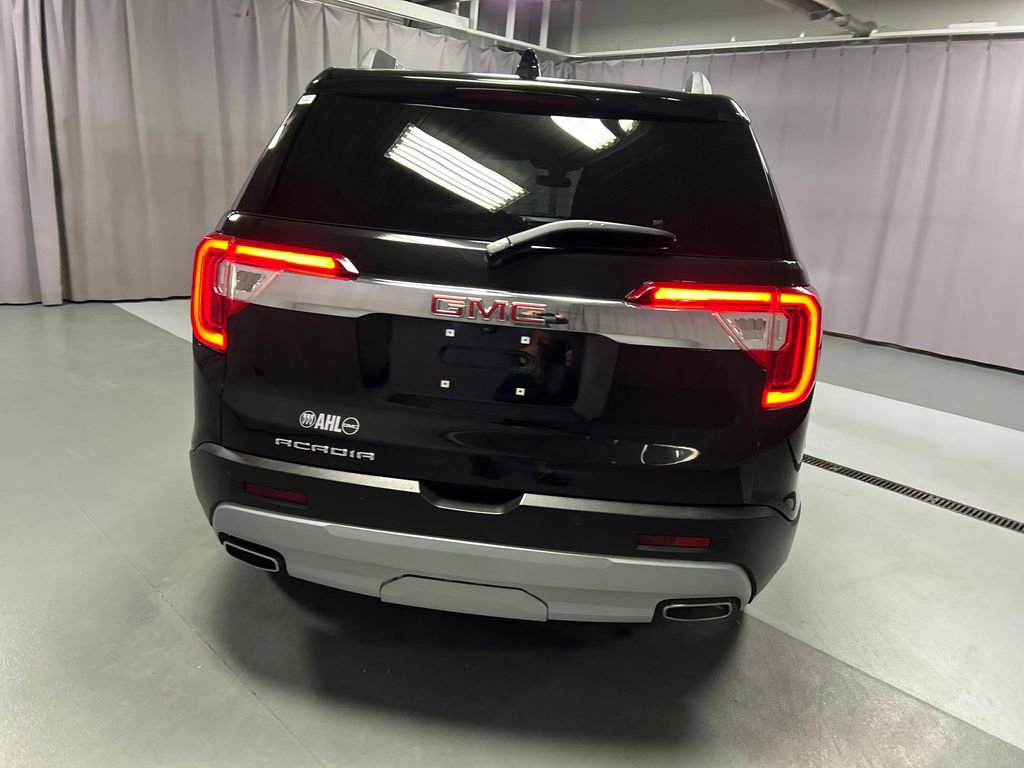 Used 2023 GMC Acadia SLE w/ Driver Convenience Package FWD image 6