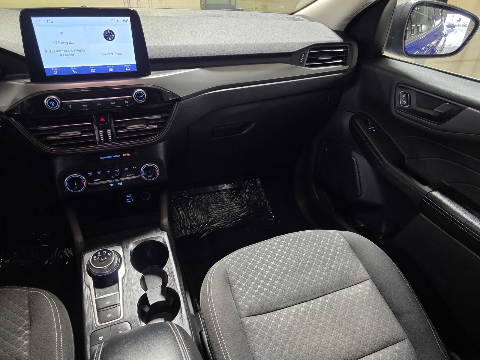 Used 2023 Ford Escape Active image 17