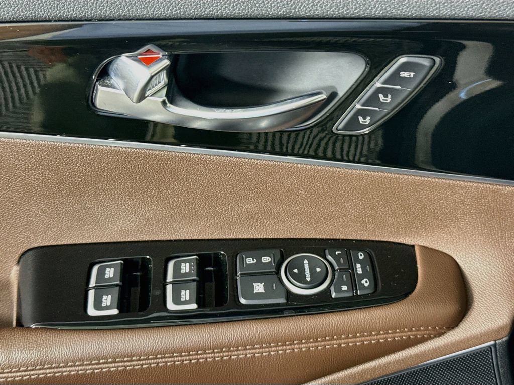 Used 2020 Kia Sorento SX AWD/4WD image 25