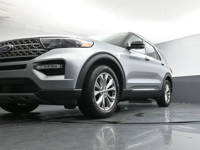 Certified 2023 Ford Explorer Limited w/ Equipment Group 301A RWD image 30