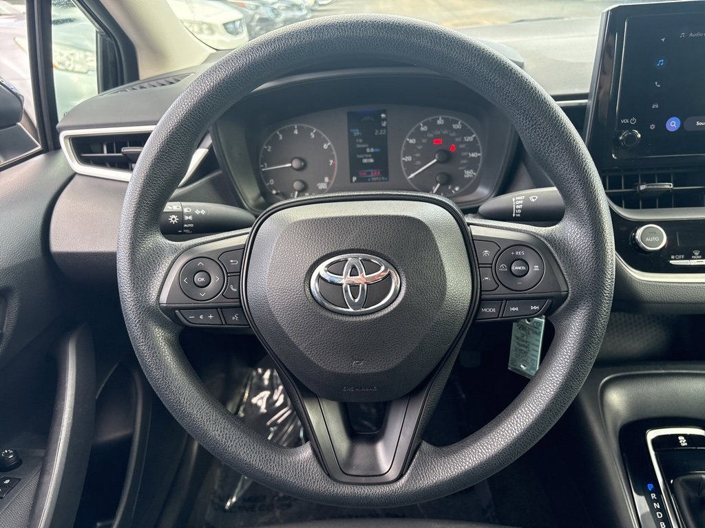 Used 2023 Toyota Corolla LE image 15