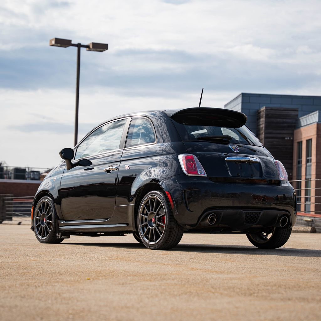 Used 2015 FIAT 500 Abarth w/ Beats Audio Package image 4