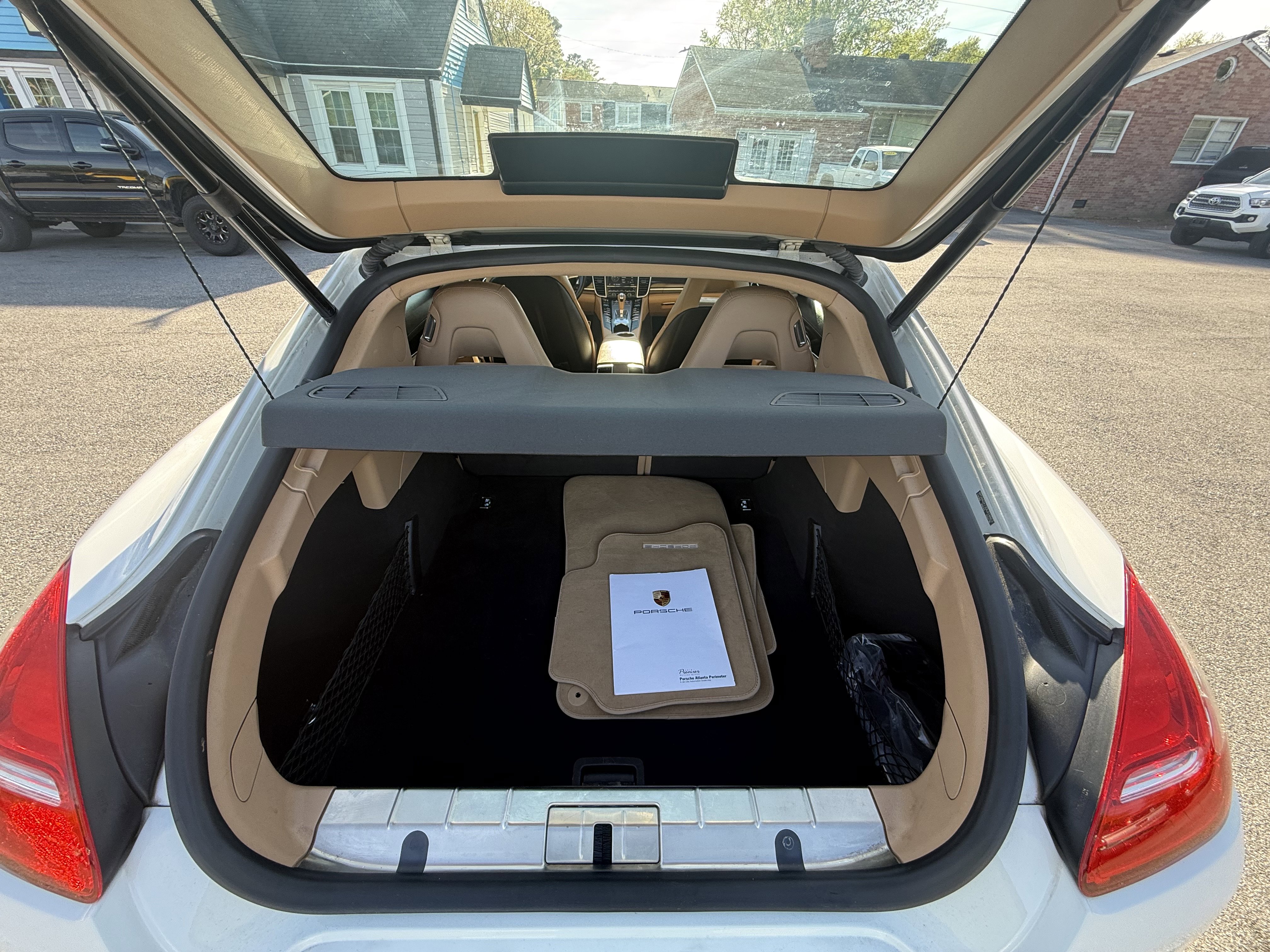 Used 2013 Porsche Panamera image 19