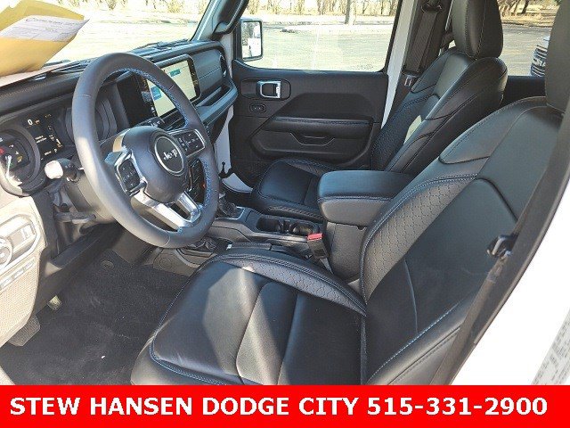 Used 2024 Jeep Wrangler High Altitude image 19