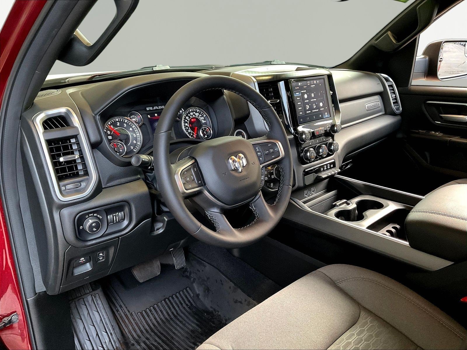 Used 2025 RAM 1500 Big Horn AWD/4WD image 18