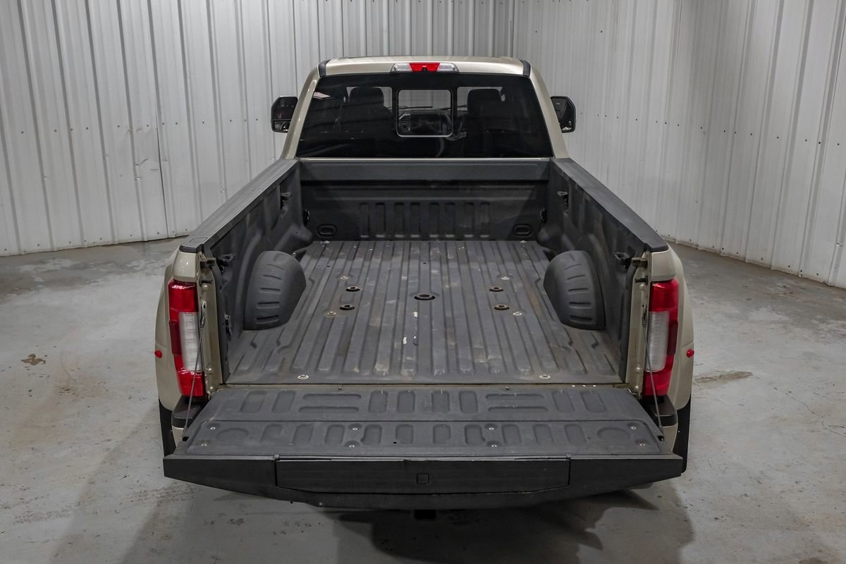 Used 2018 Ford F350 Platinum w/ Platinum Ultimate Package AWD/4WD image 60