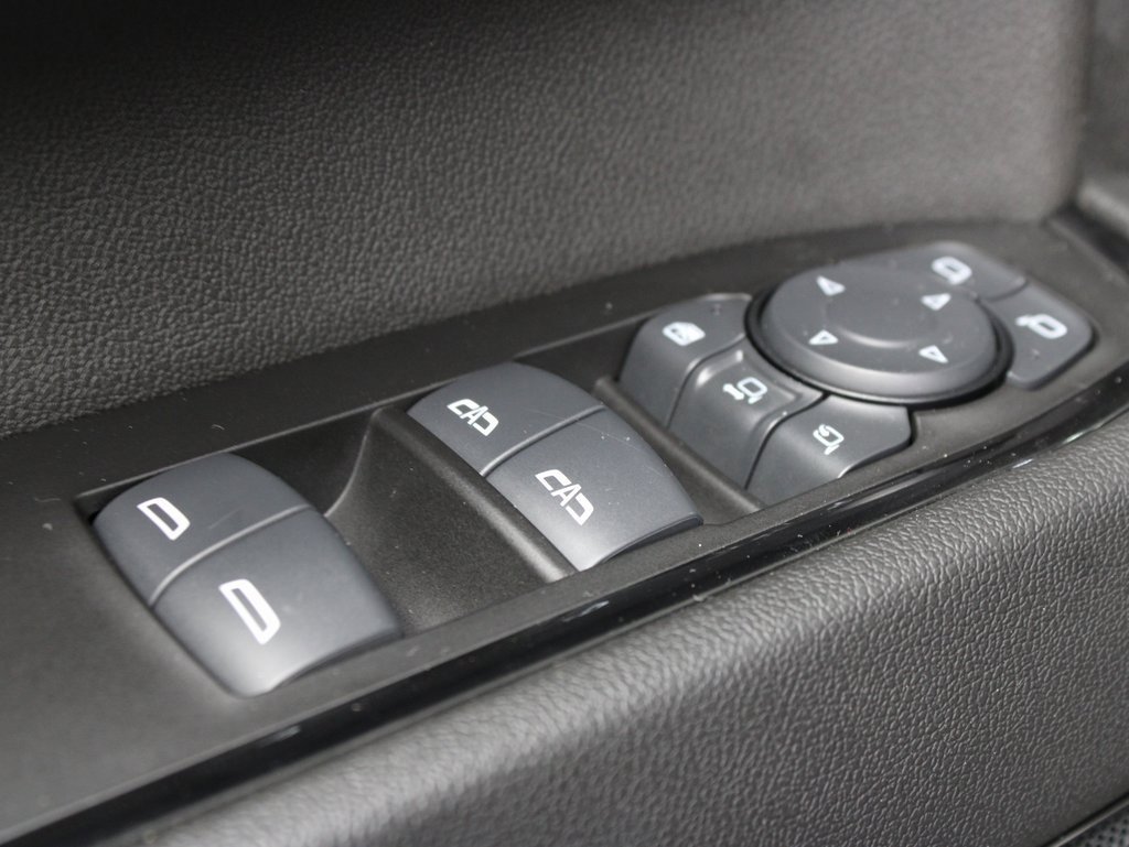 Used 2024 GMC Sierra 2500 AT4 image 74