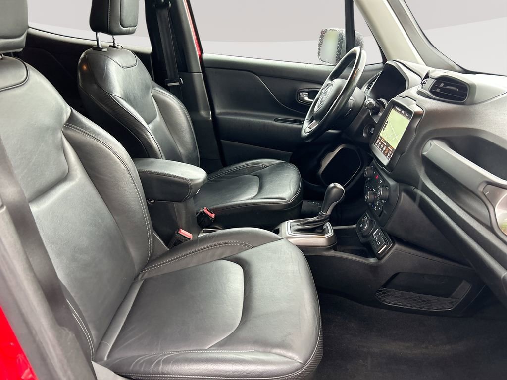 Used 2021 Jeep Renegade Limited AWD/4WD image 30
