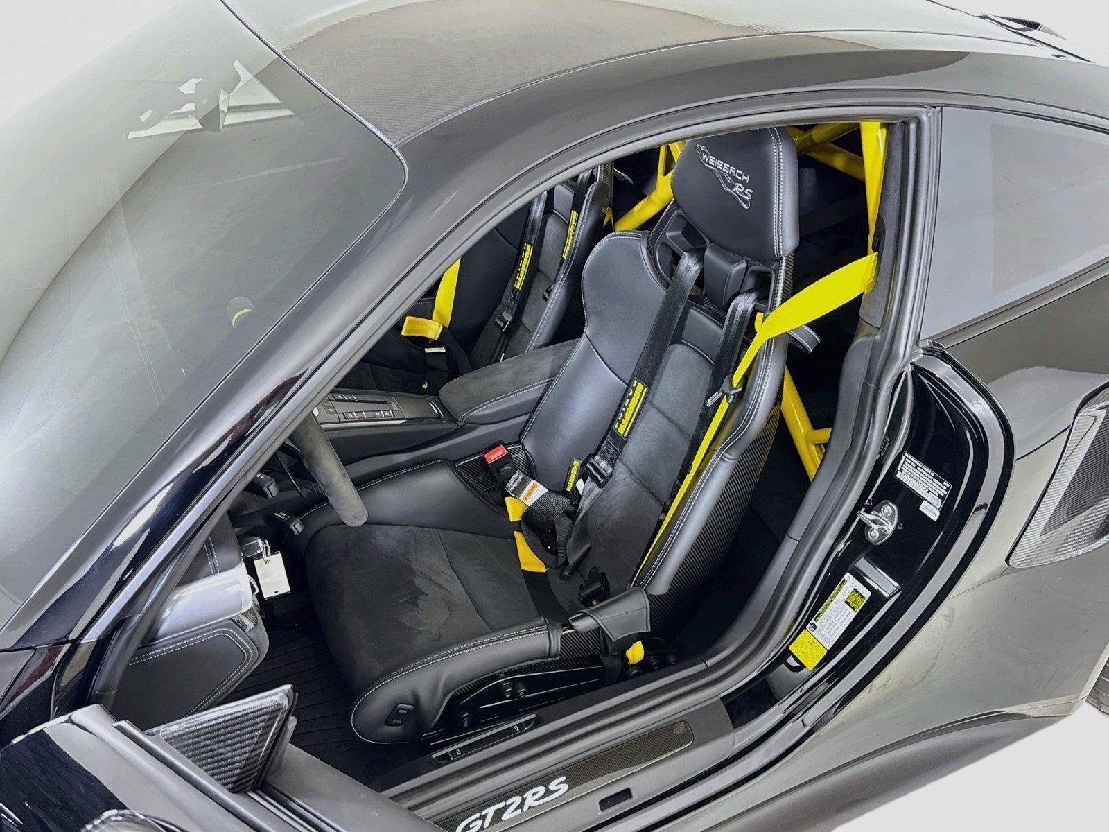 Used 2018 Porsche 911 GT2 RS RWD image 13