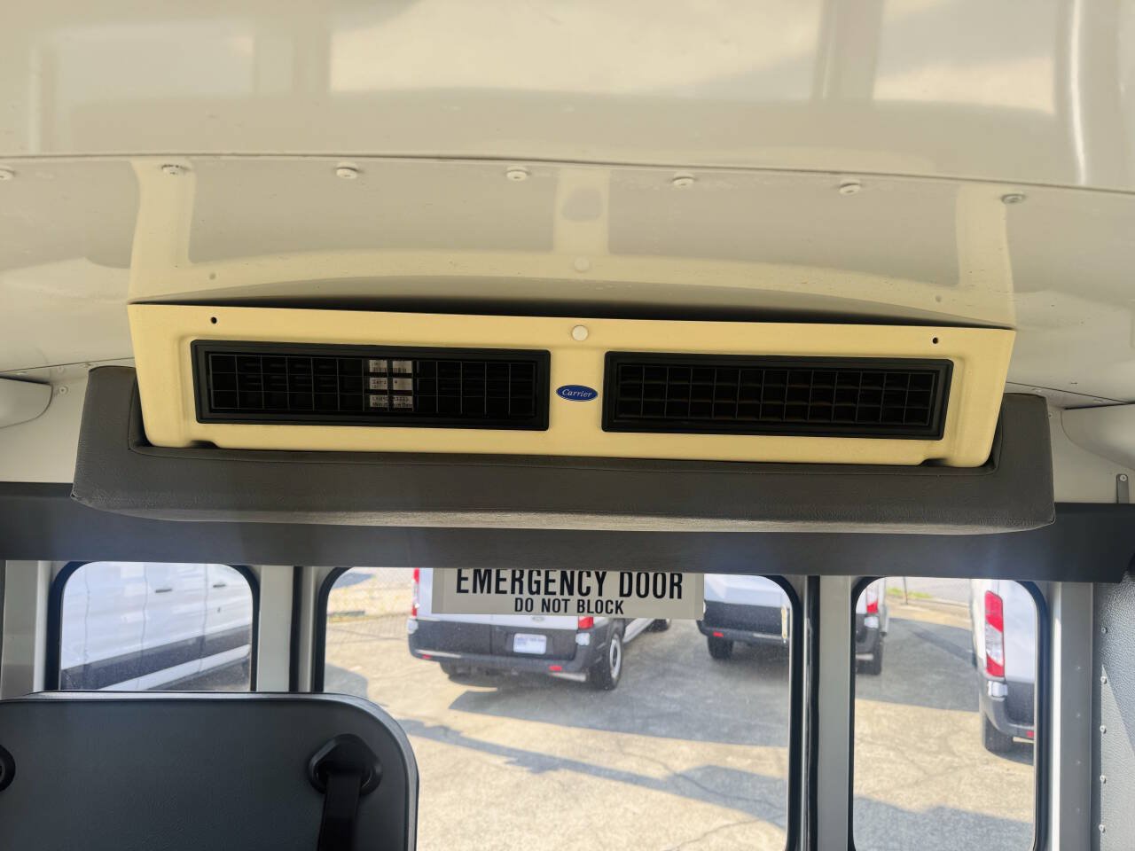 Used 2007 Chevrolet Express 3500 w/ School Bus Package RWD image 10