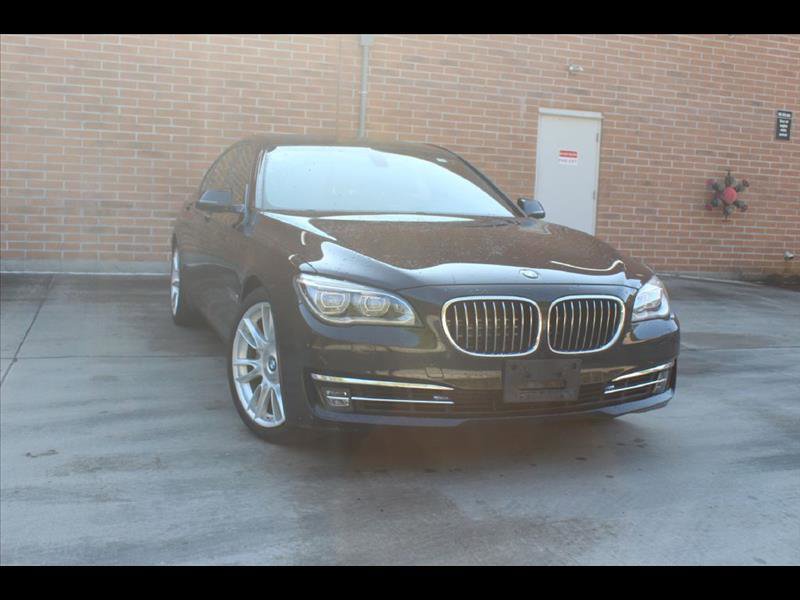 Used 2013 BMW 750Li xDrive AWD/4WD image 1