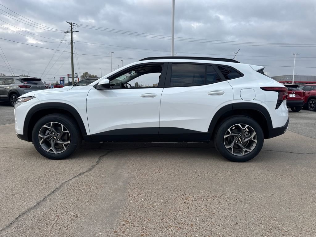 New 2026 Chevrolet Trax LT image 3