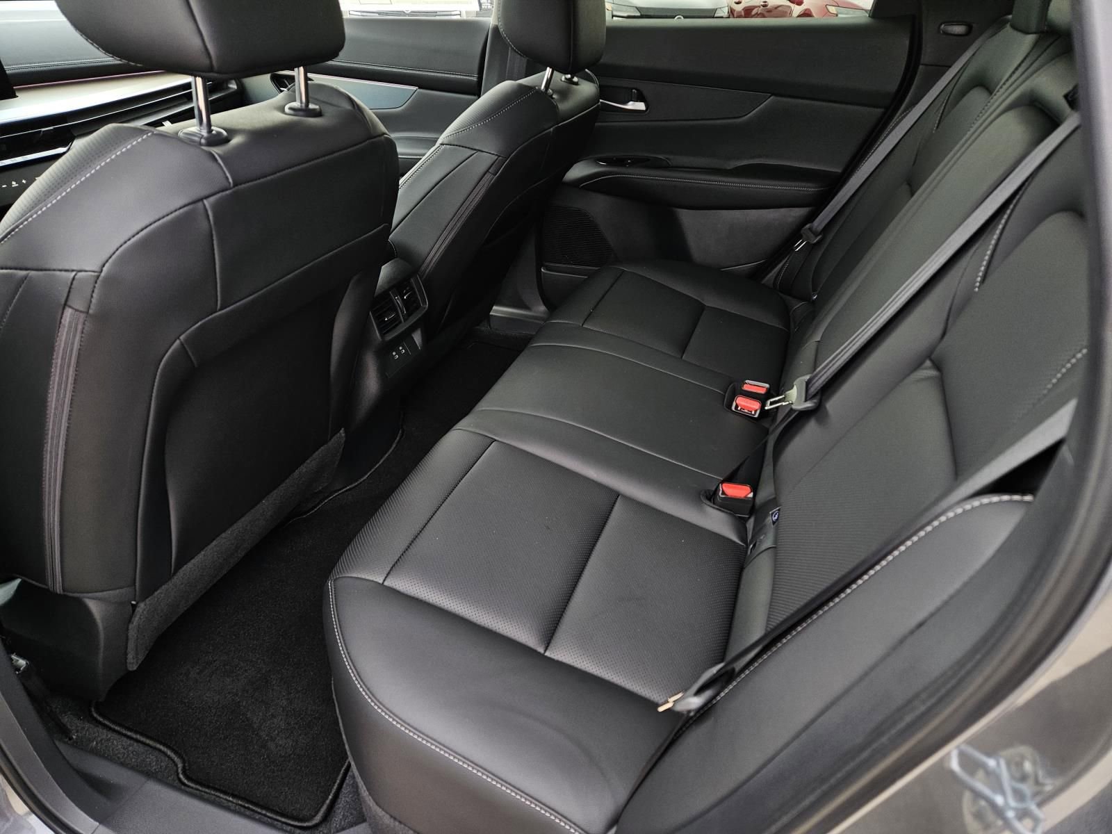 New 2026 Nissan Murano SL image 16