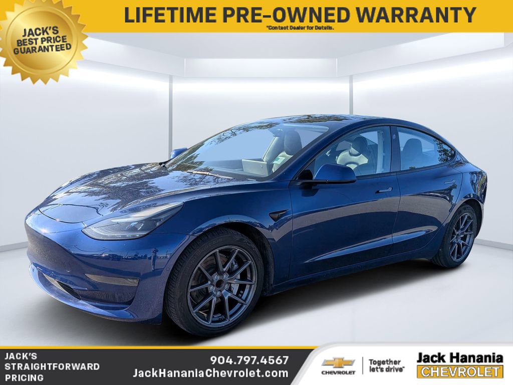 Used 2022 Tesla Model 3 Standard Range image 7