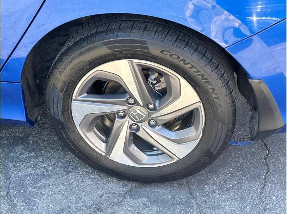 Used 2019 Honda Insight EX image 26