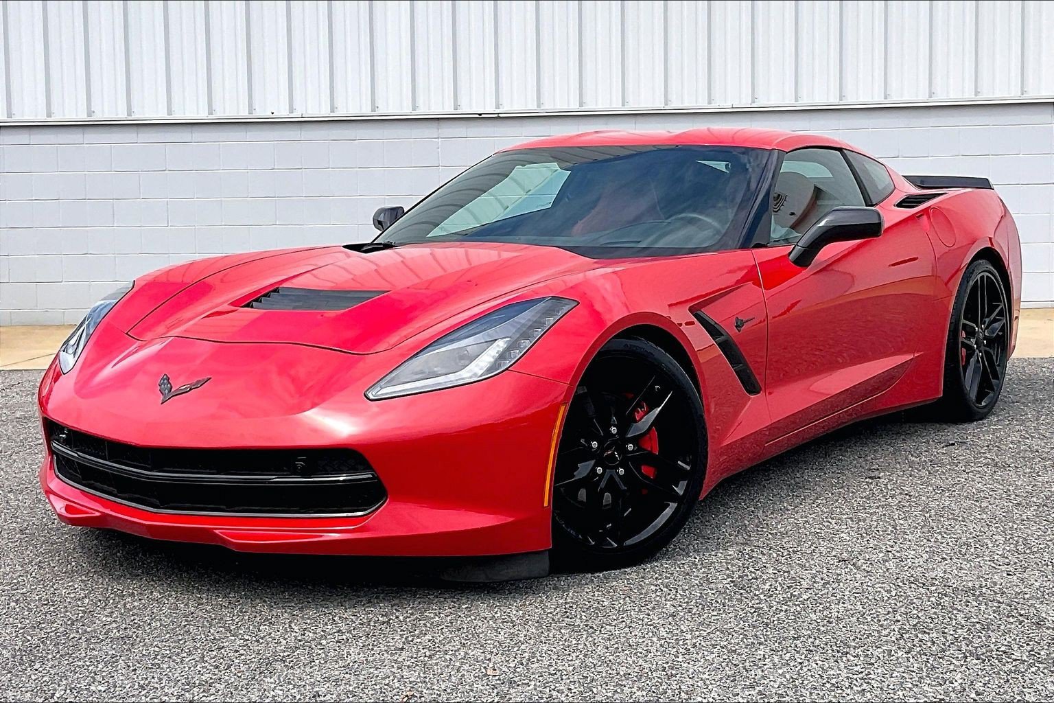 Used 2016 Chevrolet Corvette Stingray Coupe w/ 2LT Preferred Equipment Group RWD image 2