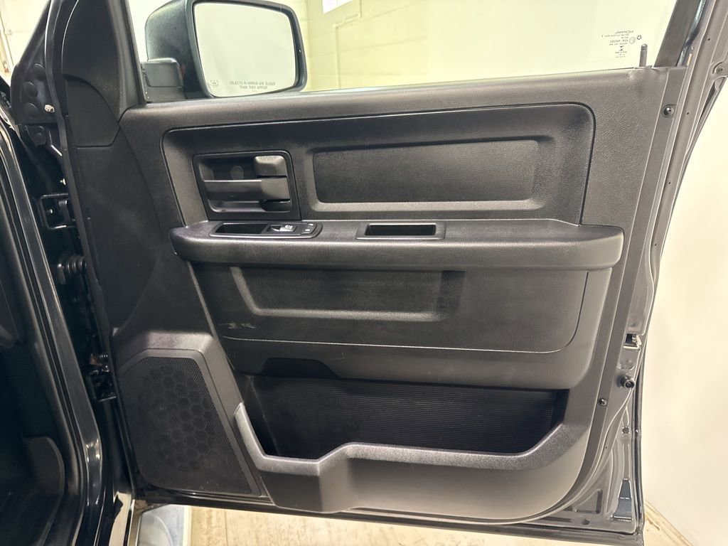 Used 2014 RAM 1500 Express image 37