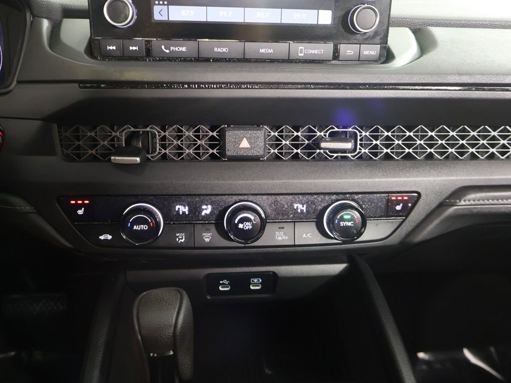 Used 2023 Honda Accord EX image 45