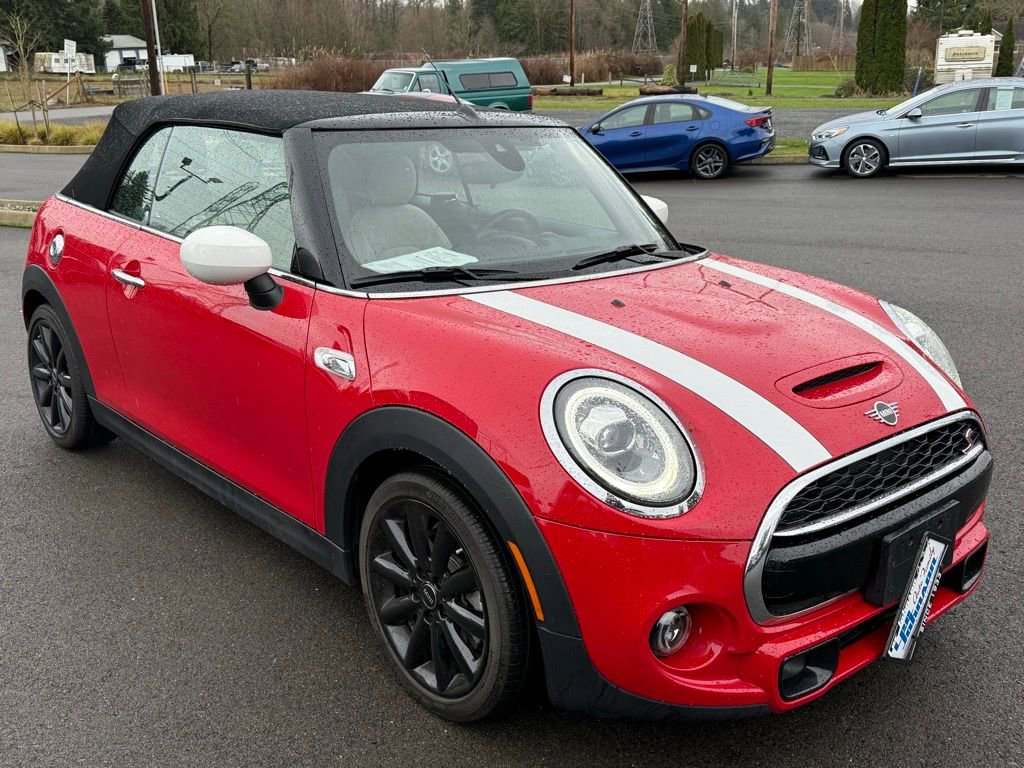 Used 2020 MINI Cooper S w/ Signature Upholstery Package image 7