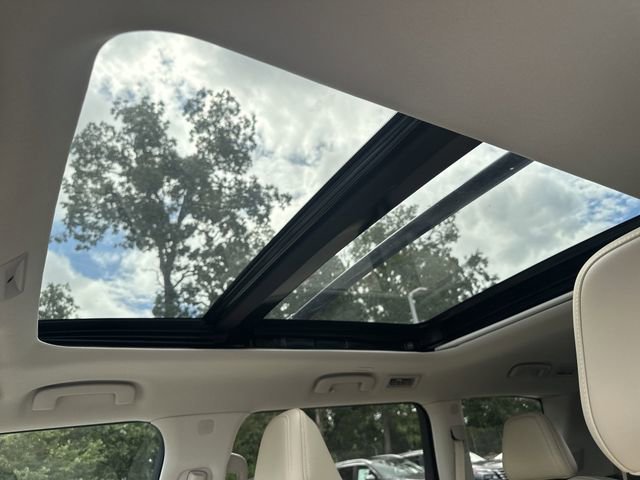 New 2025 Nissan Armada Platinum Reserve image 4