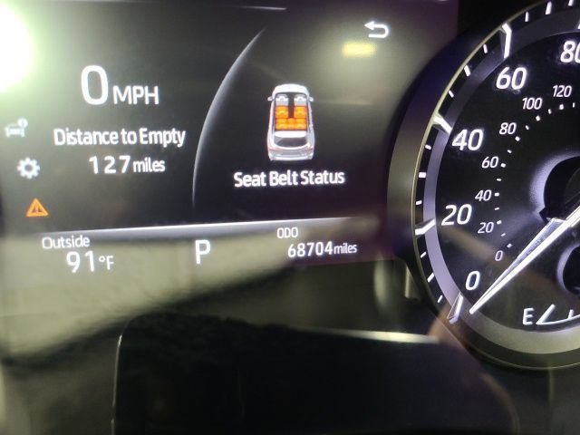 Used 2022 Toyota Highlander XLE FWD image 29