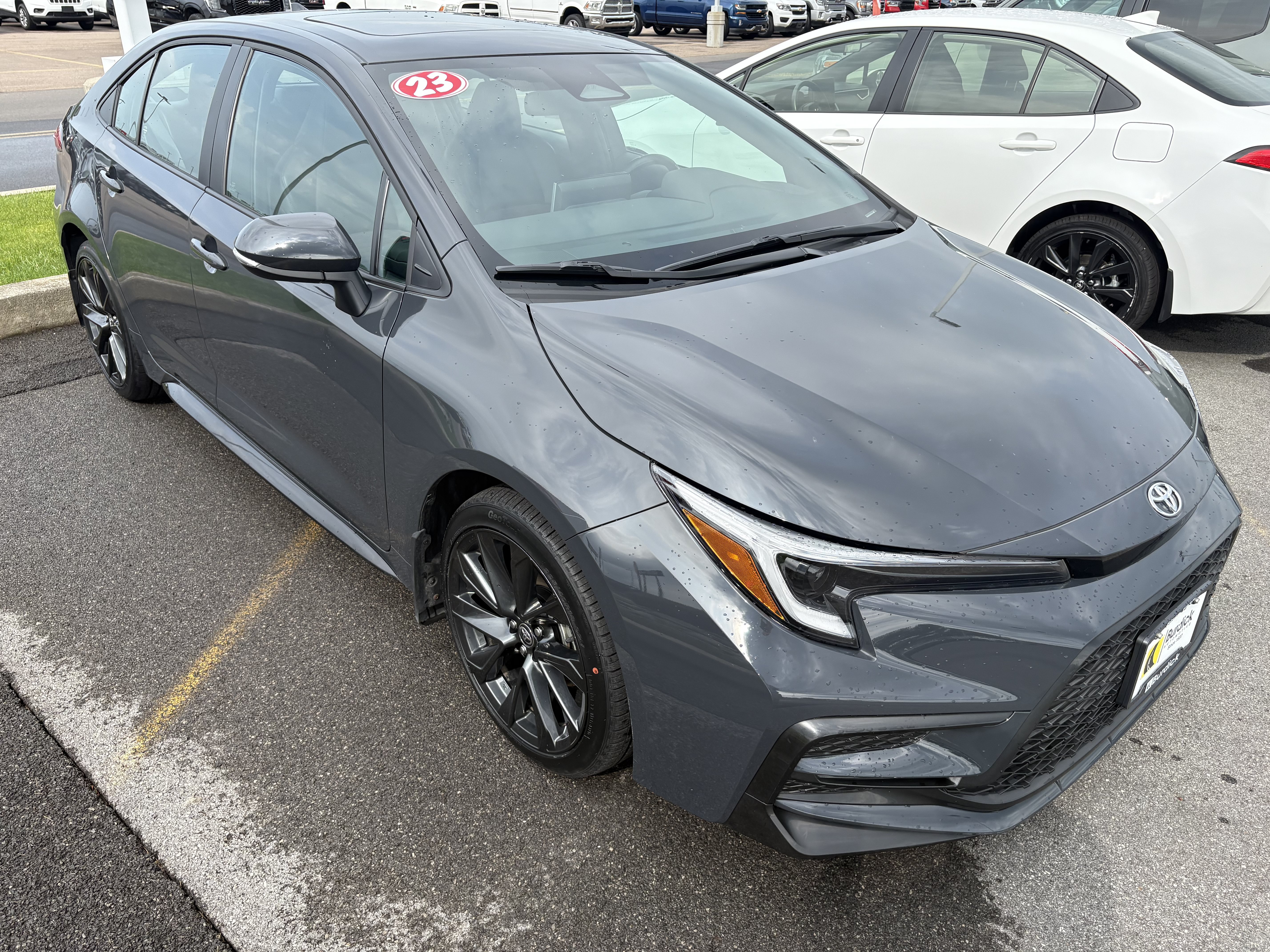 Used 2023 Toyota Corolla XSE w/ Carpet Mat Package (TMS) FWD image 2