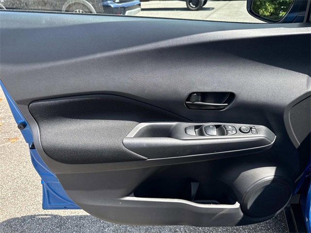 New 2025 Nissan Kicks Play S image 19