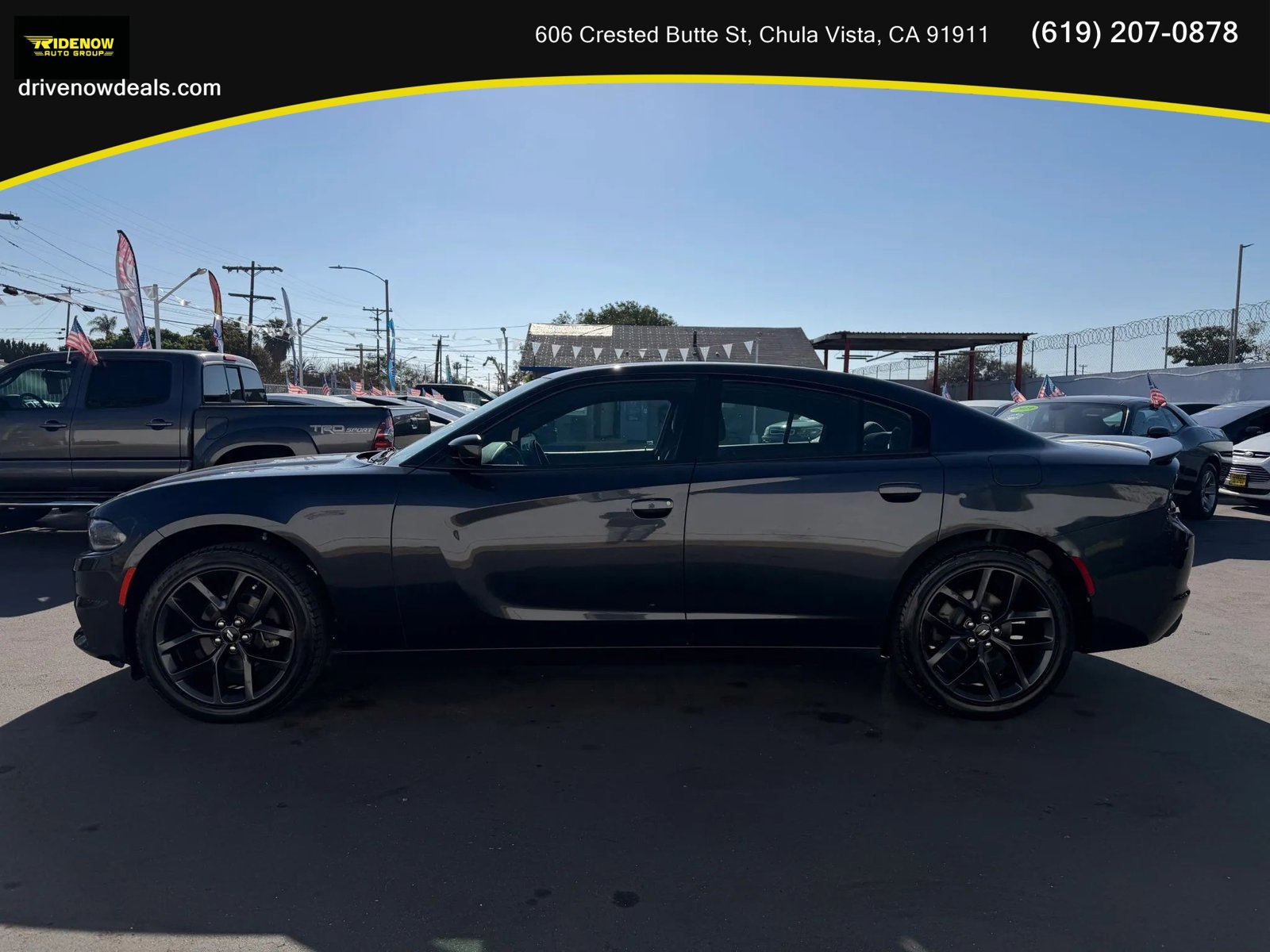 Used 2019 Dodge Charger SXT w/ Plus Group image 8
