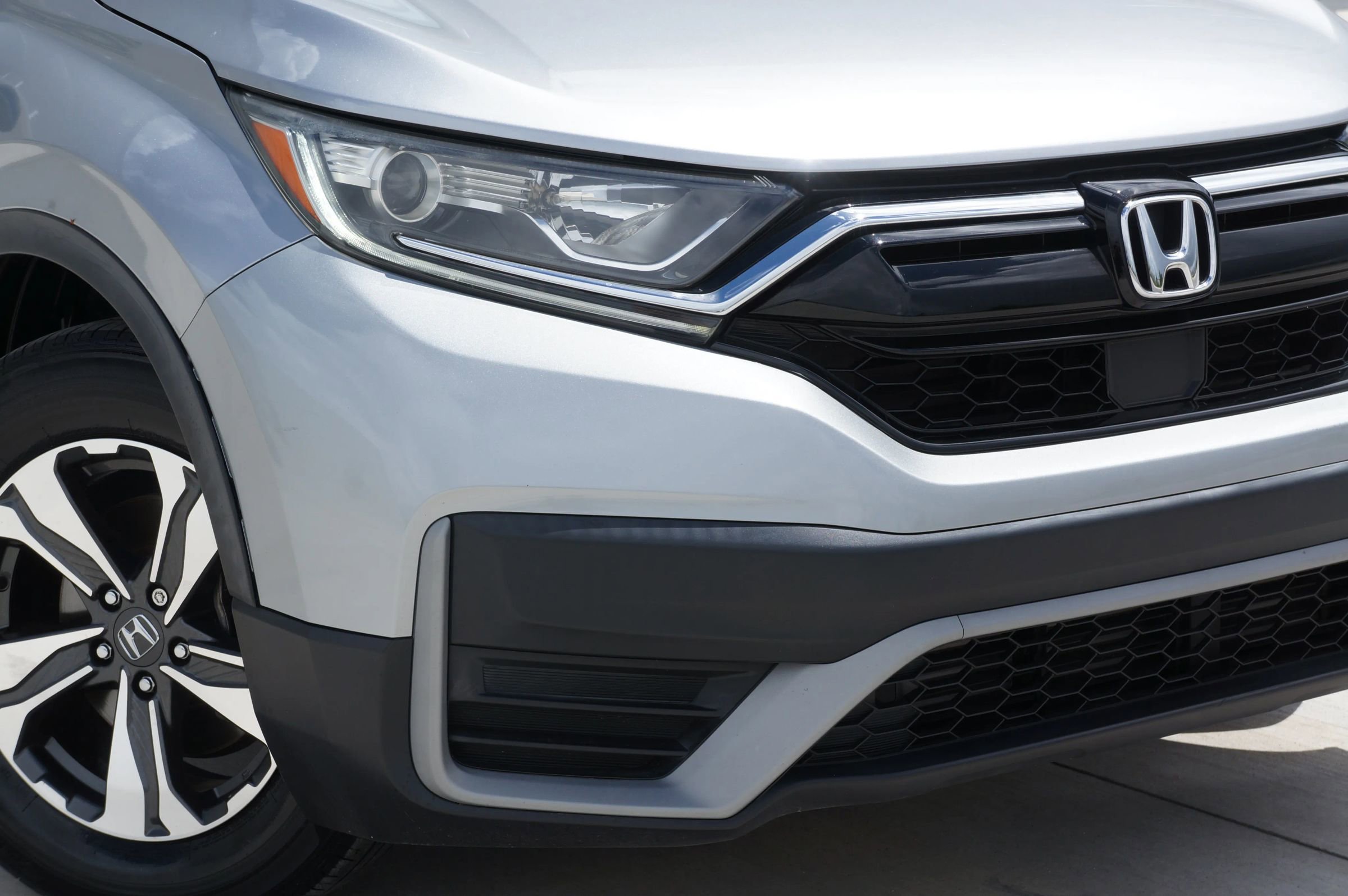 Used 2021 Honda CR-V LX image 17