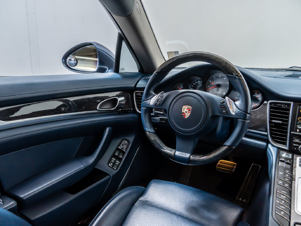 Used 2010 Porsche Panamera 4S AWD/4WD image 38
