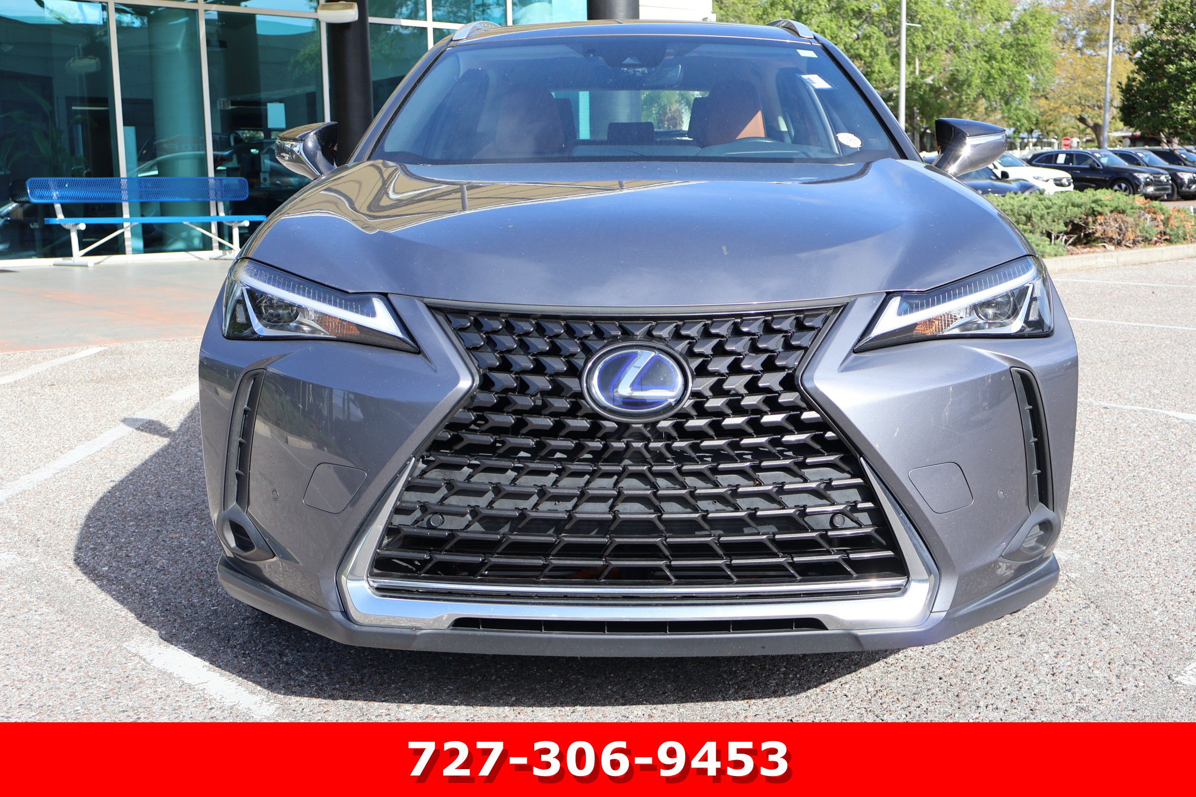 Used 2019 Lexus UX 250h w/ Premium Package image 13