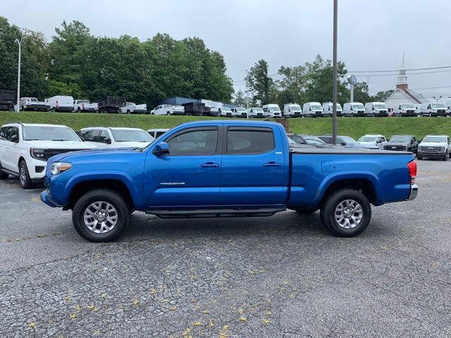 Used 2017 Toyota Tacoma SR5 w/ Tow Package RWD image 5