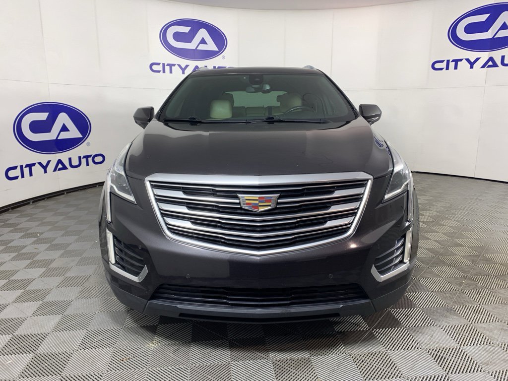Used 2017 Cadillac XT5 Luxury w/ Driver Awareness Package image 8