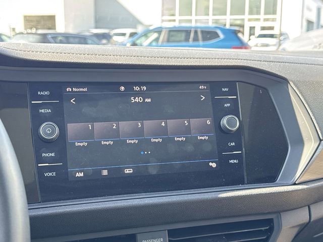 Used 2020 Volkswagen Jetta SEL Premium image 18