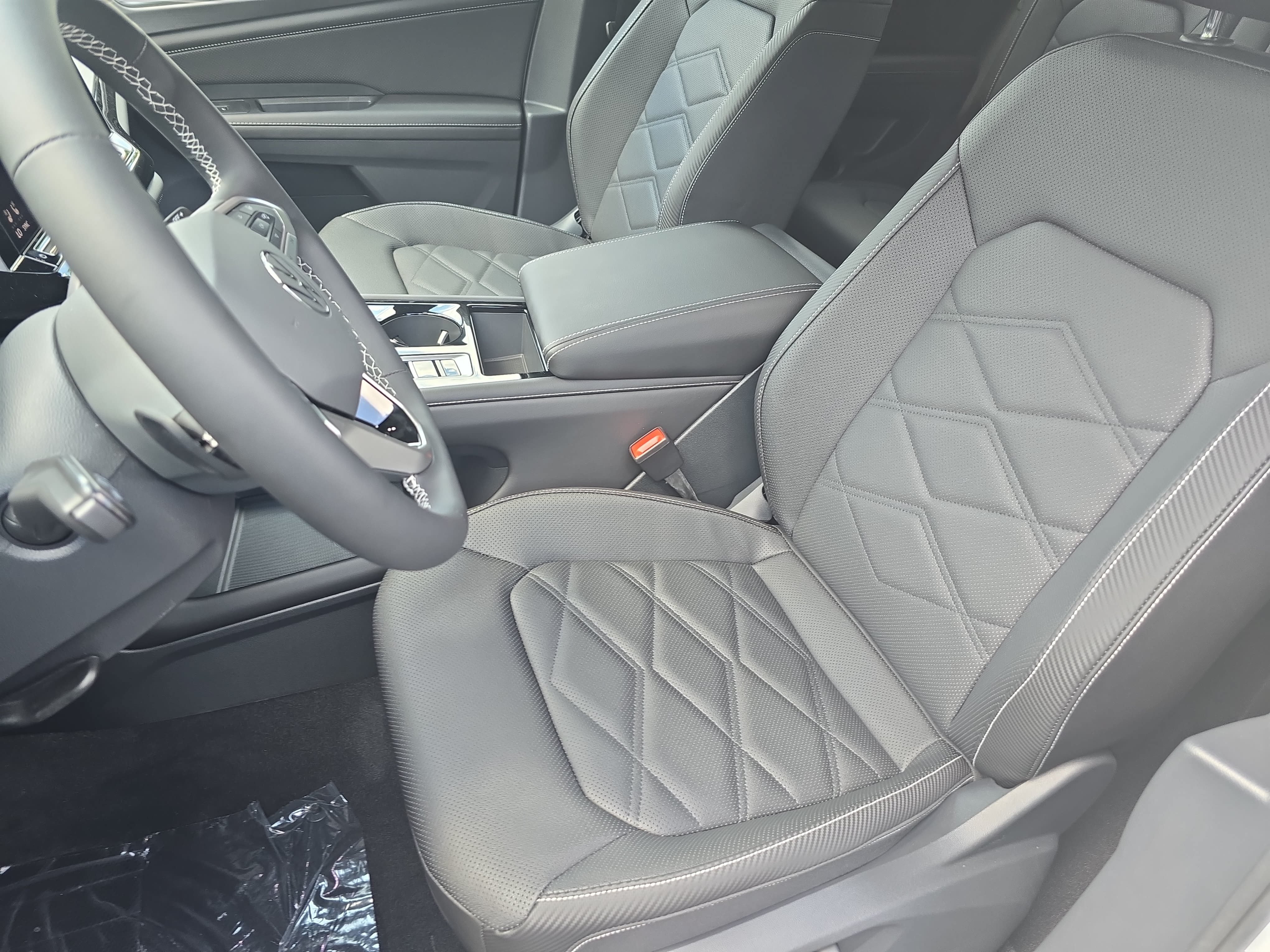 New 2026 Volkswagen Atlas Cross Sport SE FWD image 15