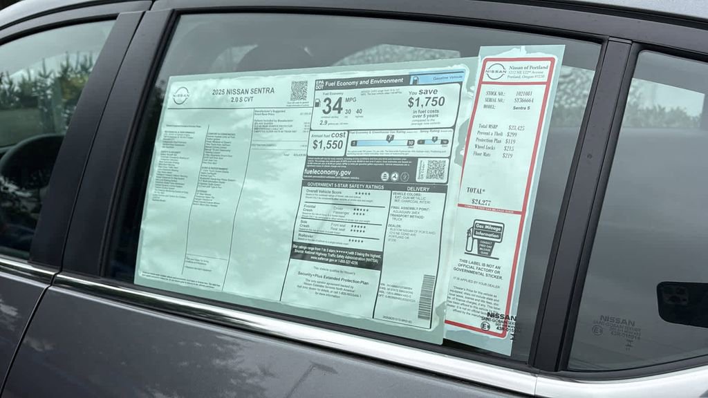 Used 2025 Nissan Sentra S image 2