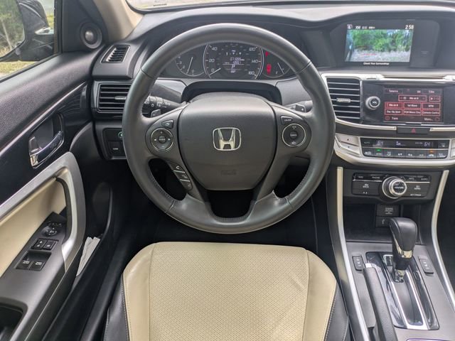 Used 2015 Honda Accord EX-L image 16