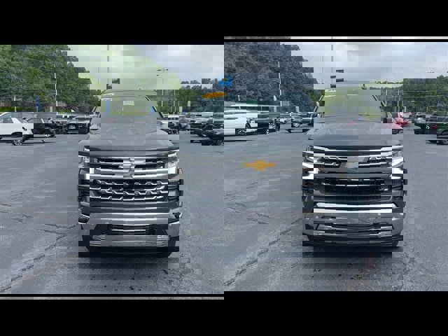 New 2026 Chevrolet Silverado 1500 LTZ w/ LTZ Premium Package image 3