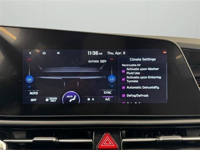 Used 2023 Kia Niro EX FWD image 30