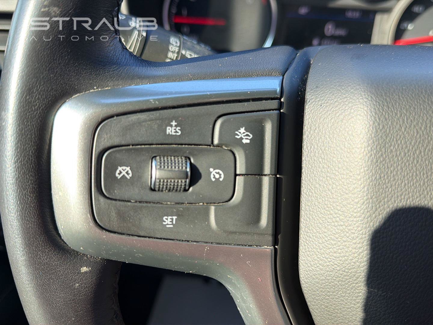 Used 2021 Chevrolet Tahoe Z71 AWD/4WD image 17
