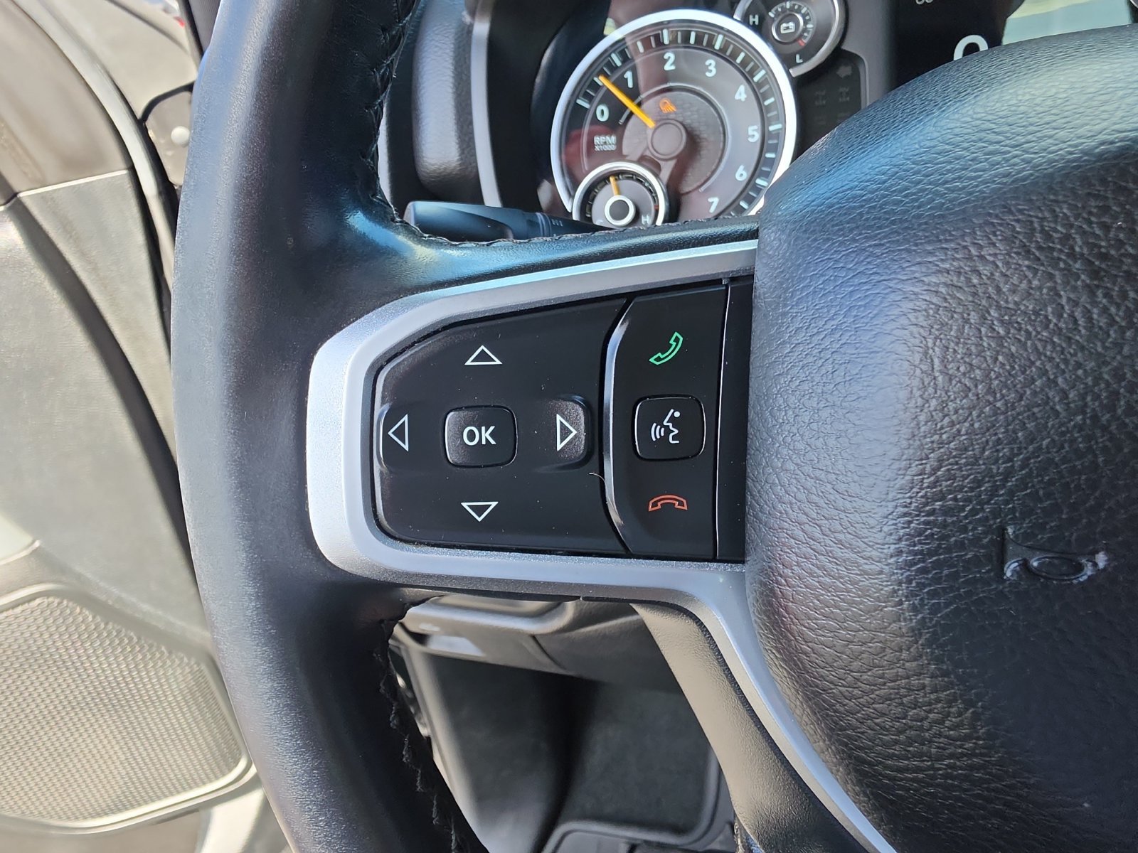 Used 2019 RAM 1500 Big Horn RWD image 23