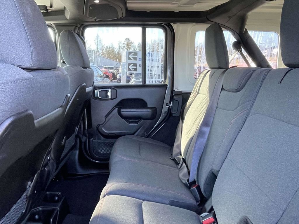 Used 2025 Jeep Wrangler Unlimited Rubicon image 20