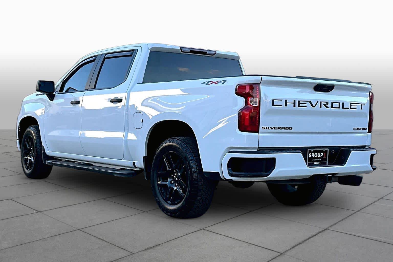 Used 2024 Chevrolet Silverado 1500 Custom w/ LPO, Dark Essentials Package AWD/4WD image 12