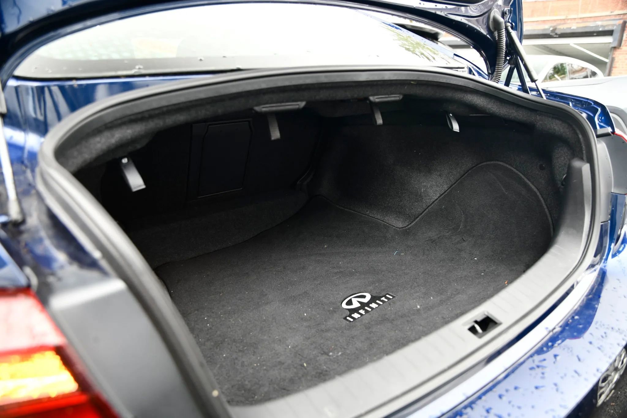 Used 2023 INFINITI Q50 Luxe w/ Cargo Package image 24