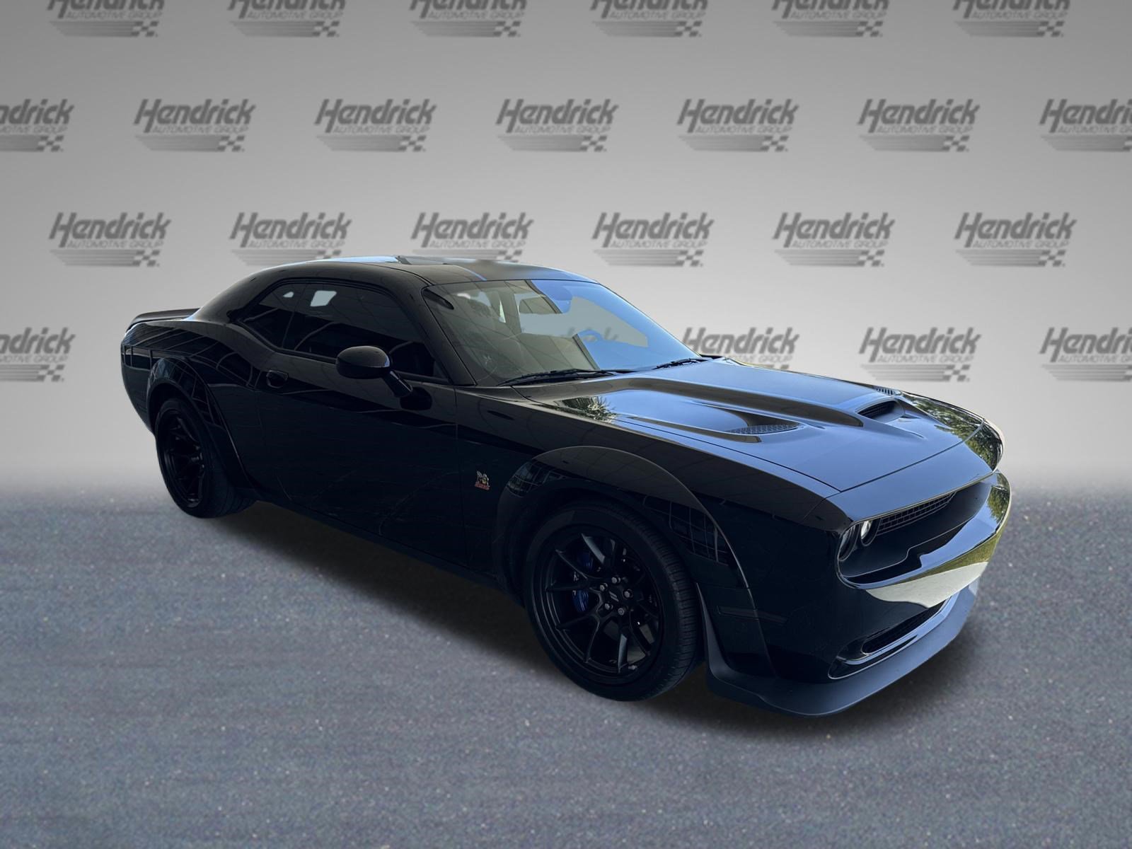 Used 2023 Dodge Challenger R/T Scat Pack RWD image 2