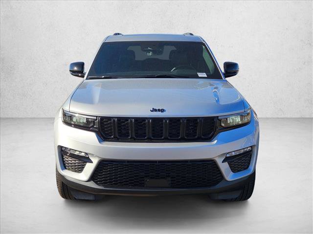 New 2025 Jeep Grand Cherokee Limited w/ Black Appearance Package RWD image 6