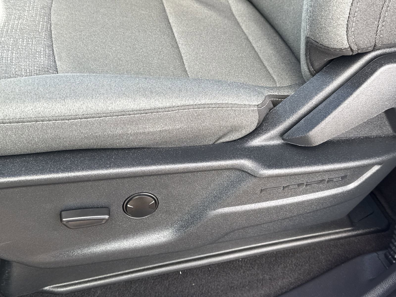 Used 2025 Ford F150 XLT w/ Equipment Group 301A Standard image 19