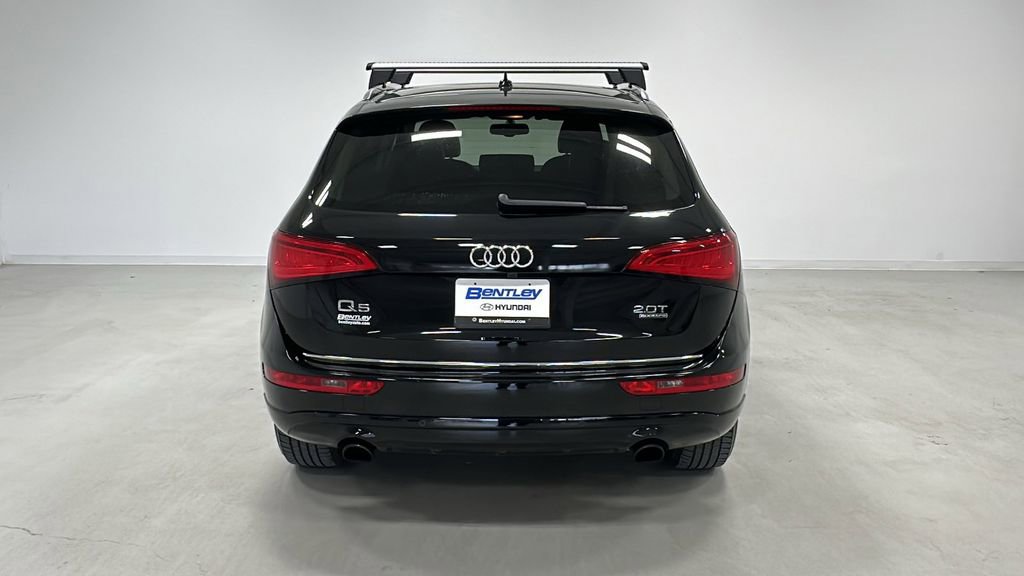 Used 2016 Audi Q5 2.0T Premium Plus w/ Technology Package image 4